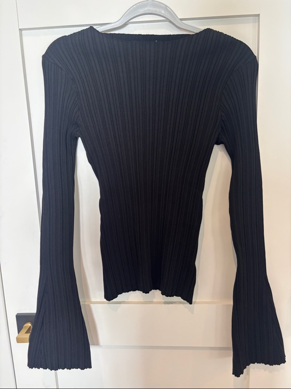Elan black top